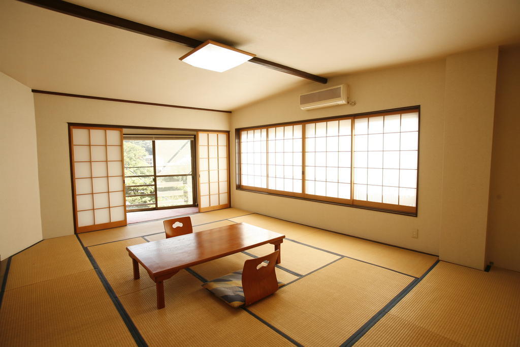 Masutomi Ryokan Hakone Szoba fotó